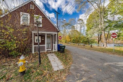 331 Water St, Springfield, MA 01151 photo 2