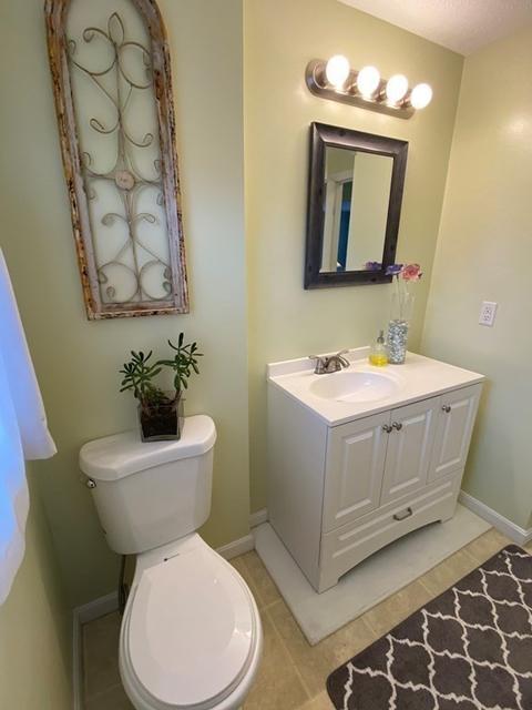 34 Eastern Ave #J, Webster, MA 01570 photo 14