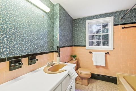 384 Franklin, Reading, MA 01867 photo 9