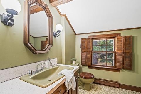 384 Franklin, Reading, MA 01867 photo 18