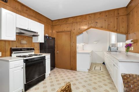 42 Winslow St, Everett, MA 02149 photo 9