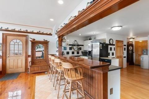 44 Hilltop, Ashburnham, MA 01430 photo 9