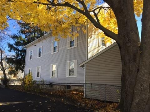 22 Whitcomb St, Webster, MA 01570 photo 2
