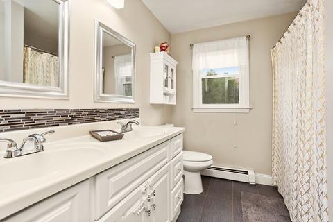 170 Hathaway Commons Rd, Fall River, MA 02720 photo 25