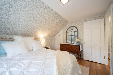 28 Greenleaf Dr, Danvers, MA 01923 photo 28
