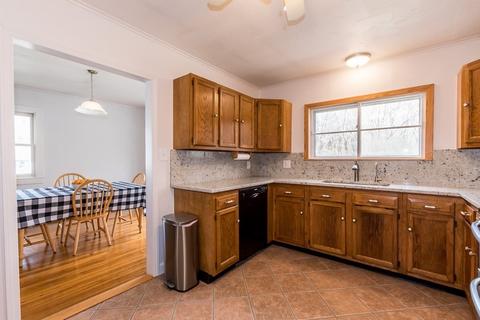 43 Hough Rd, Sutton, MA 01590 photo 9