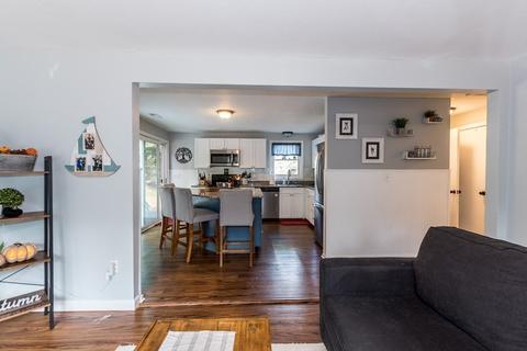 14 Littleton Dr, Wareham, MA 02571 photo 6