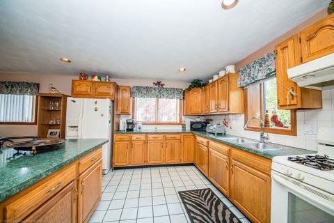 8 Reservation Rd, Acushnet, MA 02743 photo 34