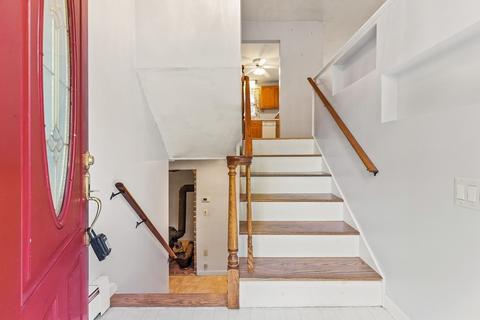 8 Dalton Ave, Gloucester, MA 01930 photo 7