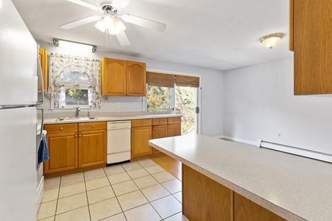 8 Dalton Ave, Gloucester, MA 01930 photo 17
