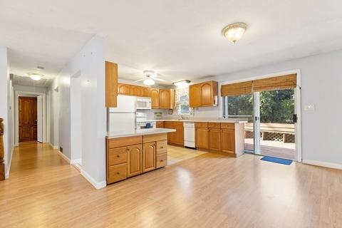 8 Dalton Ave, Gloucester, MA 01930 photo 13