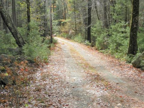 112 Webster St, Douglas, MA 01516 photo 2