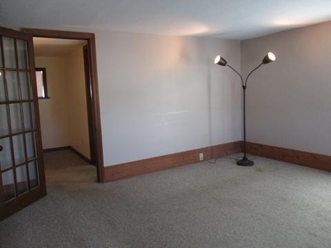 181 Granby Rd, Chicopee, MA 01013 photo 9