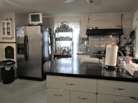 181 Granby Rd, Chicopee, MA 01013 photo 13