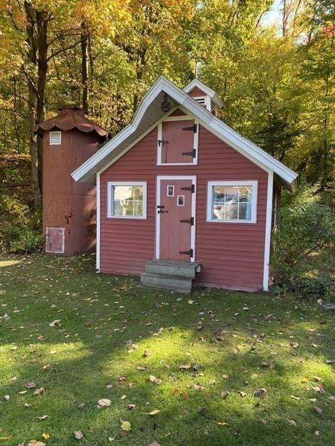 181 Granby Rd, Chicopee, MA 01013 photo 22