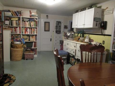 181 Granby Rd, Chicopee, MA 01013 photo 17