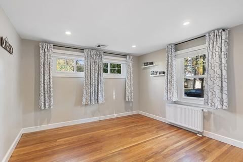 24 Spruce Rd, Reading, MA 01867 photo 11