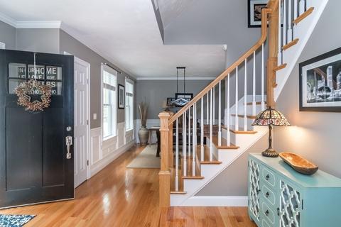 15 Comstock Way, Walpole, MA 02071 photo 2