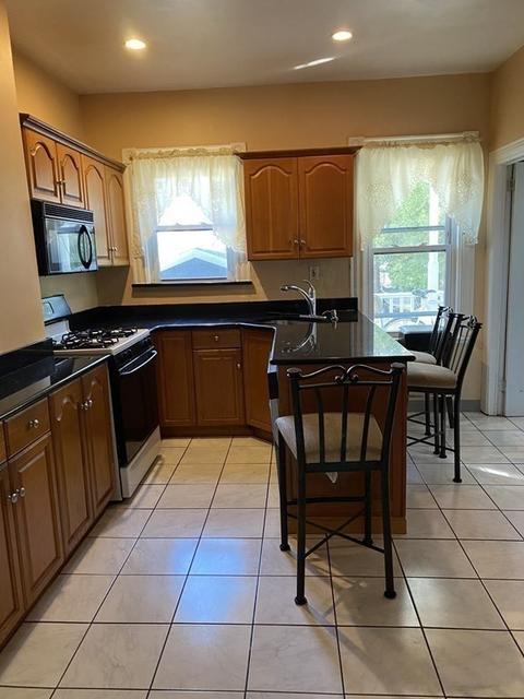 72 Chestnut St, Everett, MA 02149 photo 21