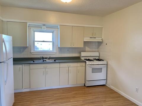 439 Vale St, Fall River, MA 02724 photo 9