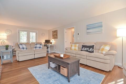 11 Squibnocket Rd, Franklin, MA 02038 photo 19