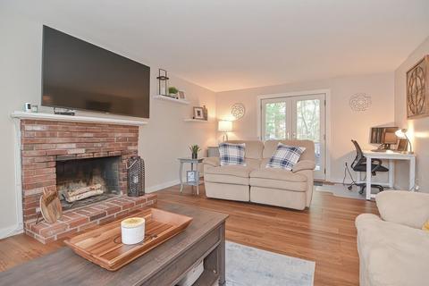 11 Squibnocket Rd, Franklin, MA 02038 photo 20