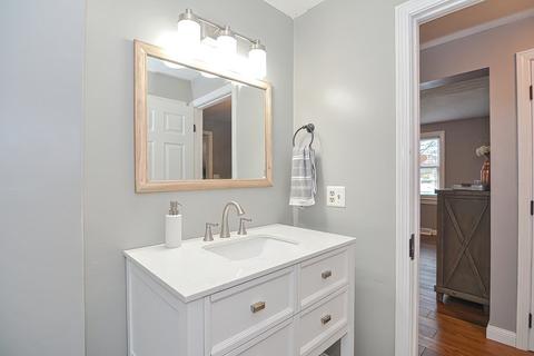 11 Squibnocket Rd, Franklin, MA 02038 photo 14