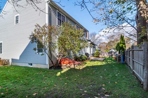 628 Webster St, Needham, MA 02492 photo 28