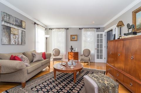 628 Webster St, Needham, MA 02492 photo 4
