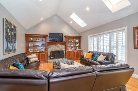 628 Webster St, Needham, MA 02492 photo 9