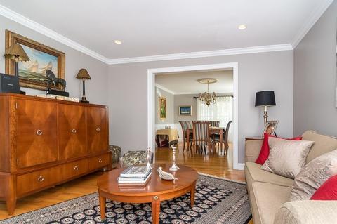 628 Webster St, Needham, MA 02492 photo 6