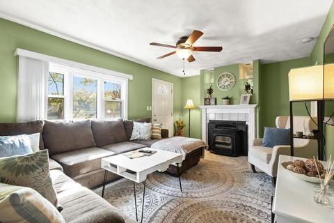 23 Appleton St, Saugus, MA 01906 photo 7