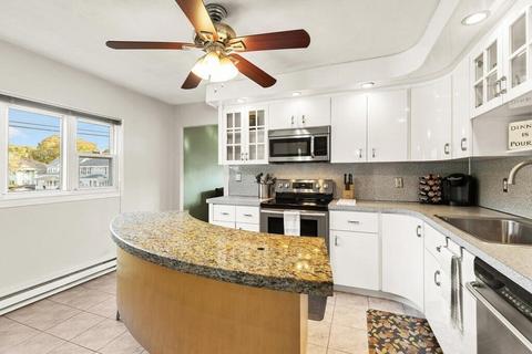 23 Appleton St, Saugus, MA 01906 photo 14