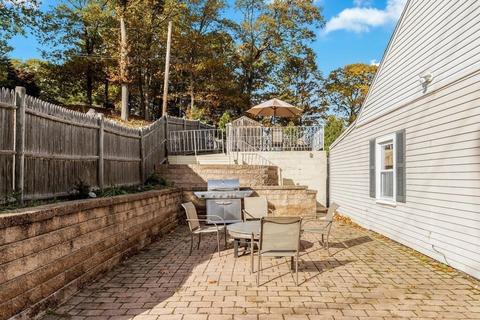 23 Appleton St, Saugus, MA 01906 photo 24