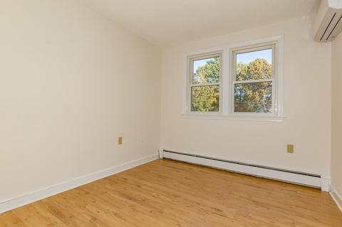 51 Putnam Rd, Reading, MA 01867 photo 7