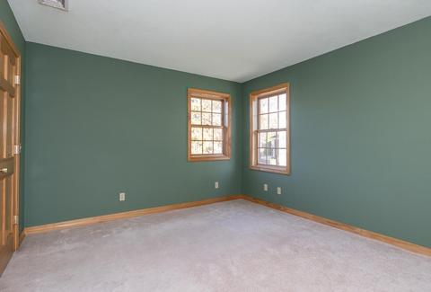 53 Parenteau Ct, Chicopee, MA 01020 photo 21
