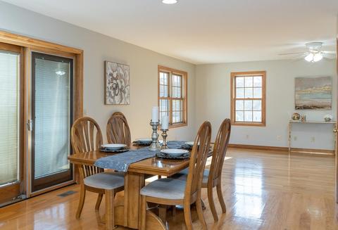53 Parenteau Ct, Chicopee, MA 01020 photo 6