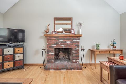 3 Steeplechase Ln, Franklin, MA 02038 photo 12