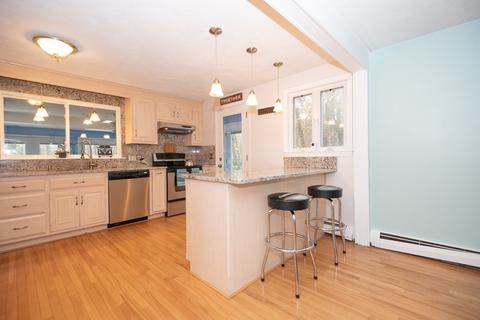 32 W Hill Rd, Mendon, MA 01756 photo 7