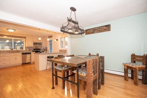 32 W Hill Rd, Mendon, MA 01756 photo 8