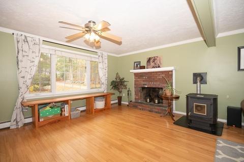 32 W Hill Rd, Mendon, MA 01756 photo 15