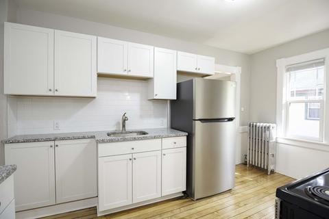 28 Clarendon St, Springfield, MA 01109 photo 12