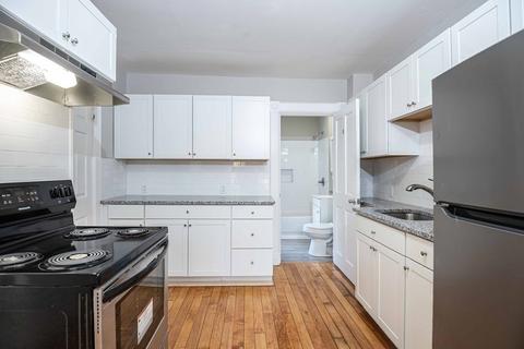 28 Clarendon St, Springfield, MA 01109 photo 11