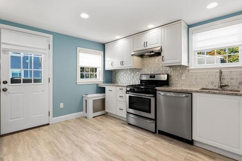 8 Longview Dr, Beverly, MA 01915 photo 6