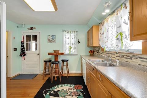 126 May St, Worcester, MA 01602 photo 18
