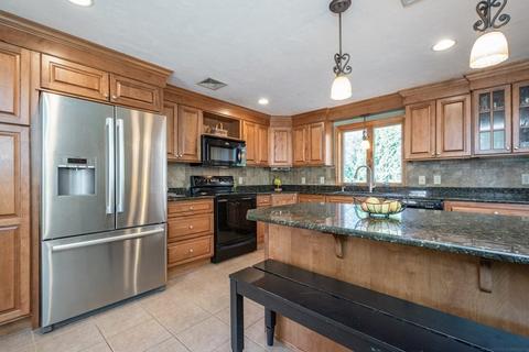 33 Dudley Ln, Sutton, MA 01590 photo 12