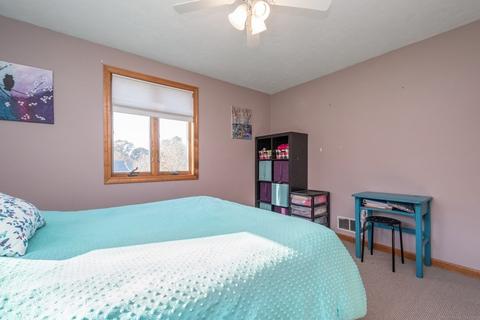 33 Dudley Ln, Sutton, MA 01590 photo 20