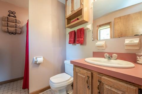 33 Dudley Ln, Sutton, MA 01590 photo 18