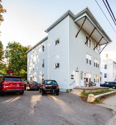 9 Granite St, Webster, MA 01570 photo 2