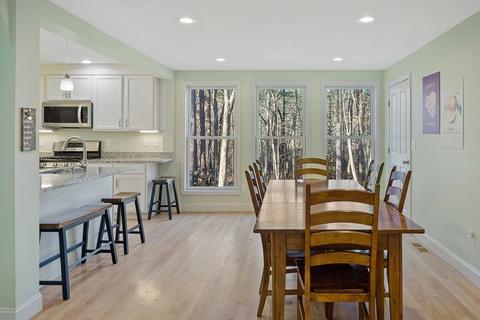 253 Hall St, Dunstable, MA 01827 photo 8